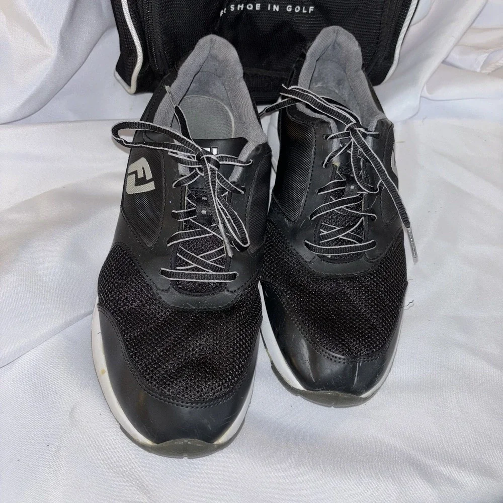 FootJoy FlexZone Mens Black White Spikeless Golf Shoes 56816 Size‎ 9.5 With Bag